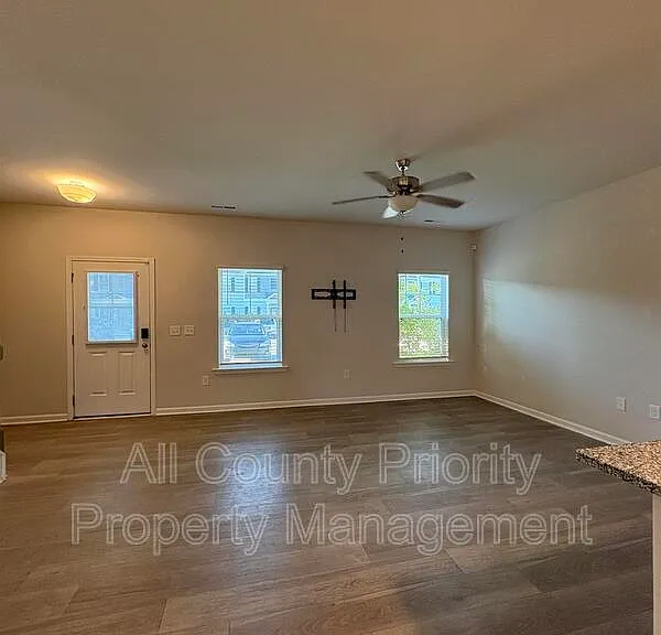 112 Boykin Ave — Photo 3