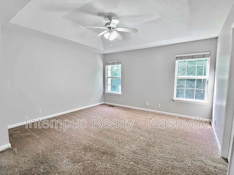 325 Shoshone Pl — Photo 12