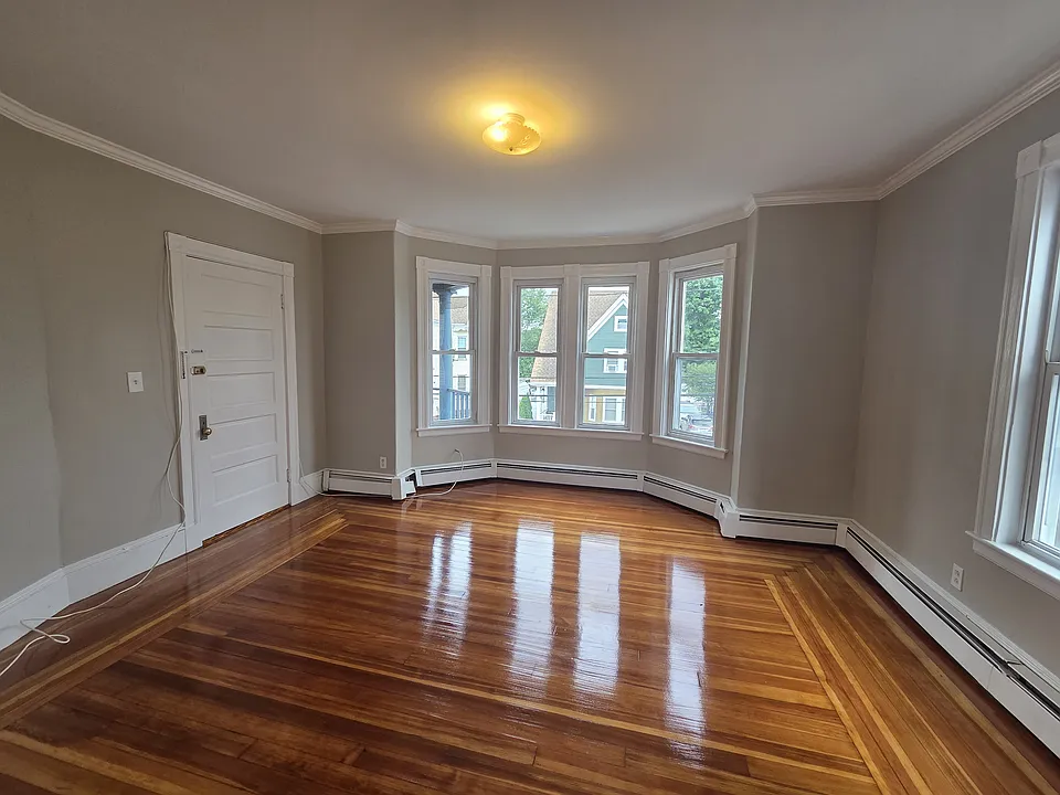 30 Endicott St #2