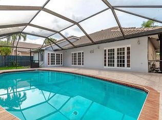 11551 SW 11th St, Hollywood, FL 33025