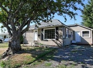 809 S Chehalem St, Newberg, OR 97132