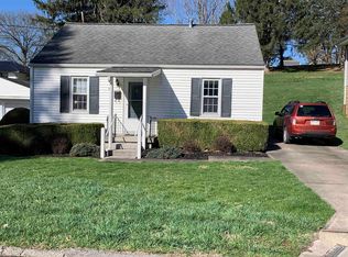 507 Stout St, Bridgeport, WV 26330