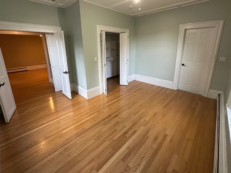 246 Essex St #2 — Photo 12