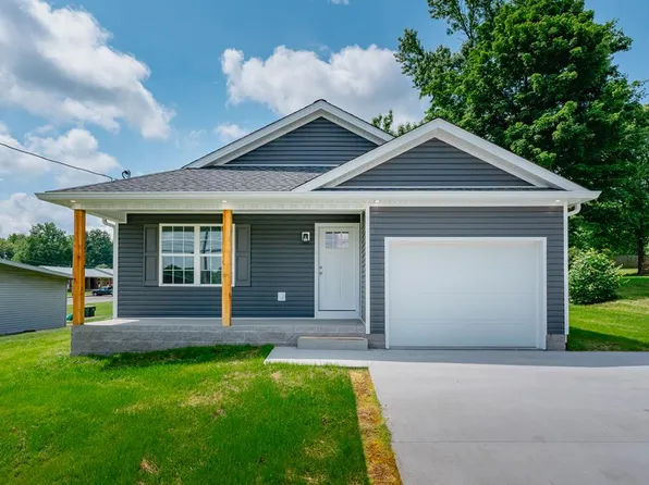 632 W Center St, Madisonville, KY 42431