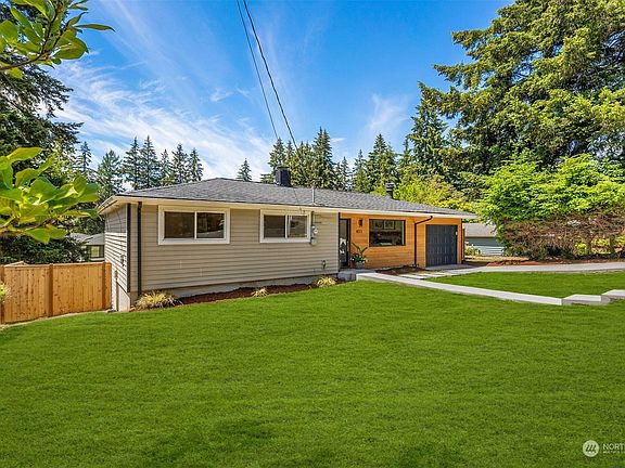 2nd image of 4011 140th Avenue SE