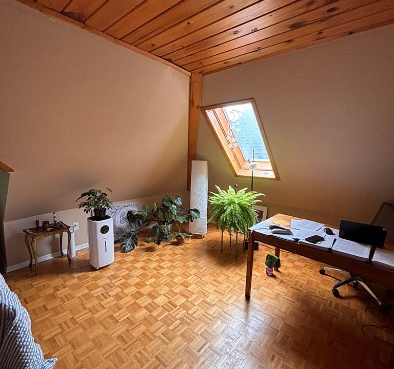 1st image of 488 Gilmour St #3
