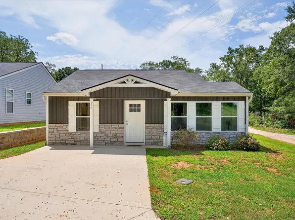 188 Rhode Island Cir, Chesnee, SC 29323