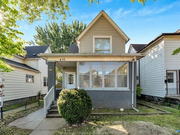 437 Karl Pl, Windsor, ON N9A 5W2