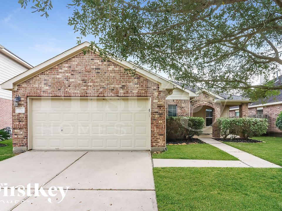 1st image of 2726 Lakecrest Way Dr