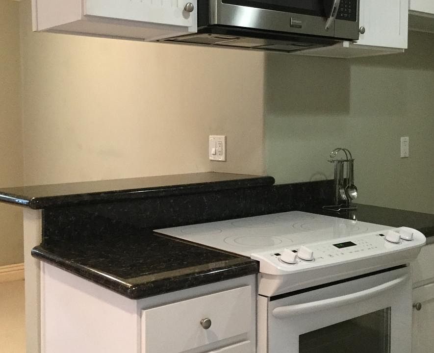 Appliance Close Ups (Stove coming)