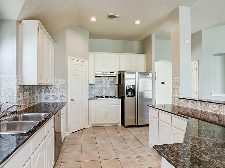 10606 Badger Canyon Dr — Photo 9
