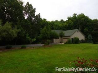 8831 Peck Lake Rd, Saranac, MI 48881
