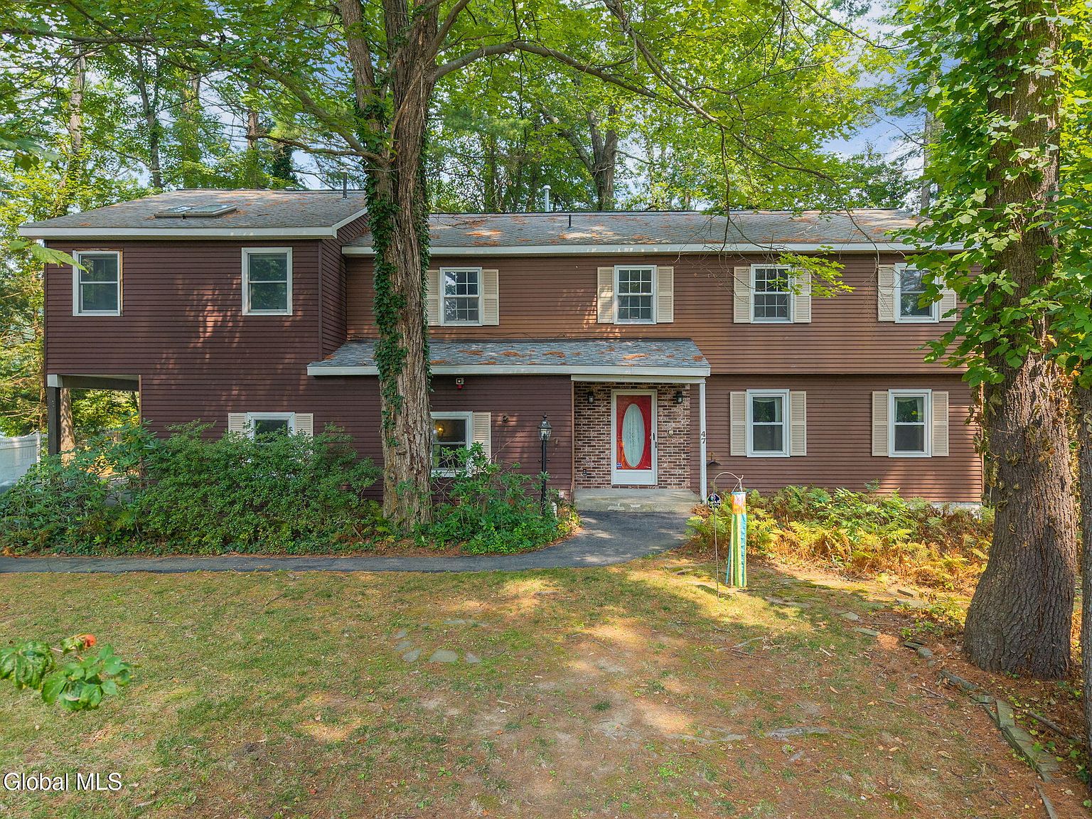 47 Campus Club Drive