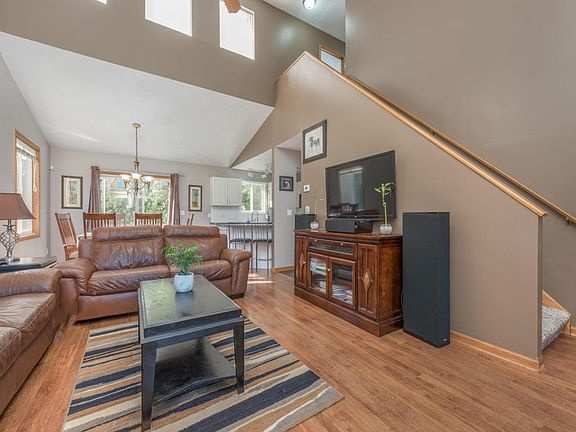 5th image of 1336 Trailside Ct NW