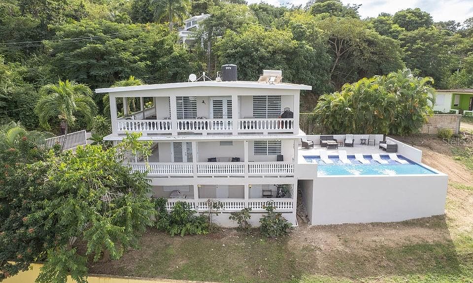 1st image of 76 Mar Vis