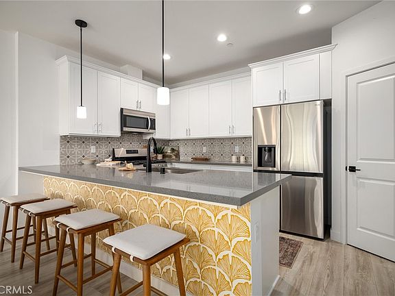 4th image of 1033 Tiburon Way