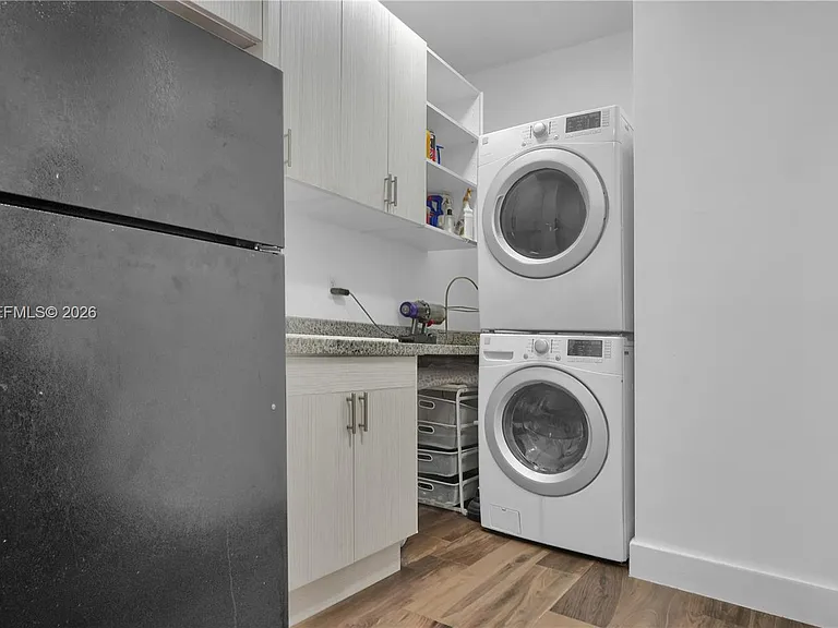 6111 SW 86th St — Photo 32