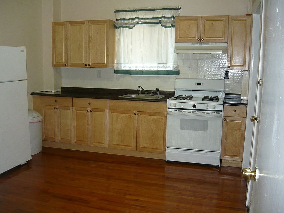 2nd floor Kitchen
