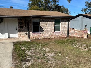 38413-38415 13th Ave, Zephyrhills, FL 33542