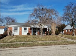 922 Aspen Rd, New Carlisle, OH 45344