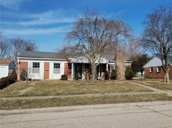 922 Aspen Rd, New Carlisle, OH 45344