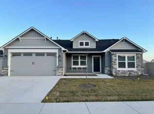 10289 W Trident Ridge Dr, Star, ID 83669
