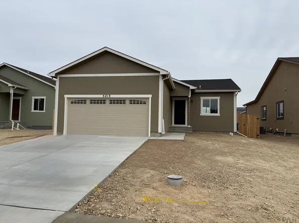 5213 Gannet Ln, Pueblo, CO 81008