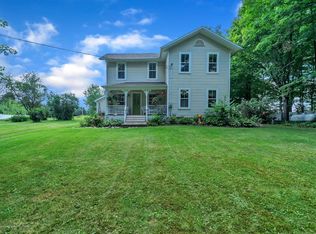 518 S Smith Rd, Eaton Rapids, MI 48827