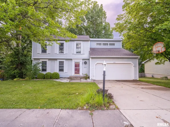 222 Evergreen Ave, Morton, IL 61550