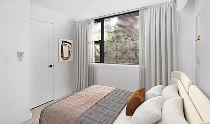 Rented by R New York