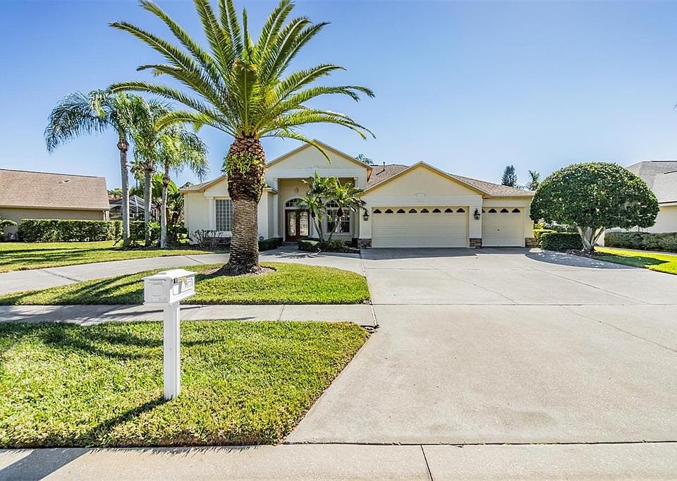 1st image of 4377 Radcliffe Dr
