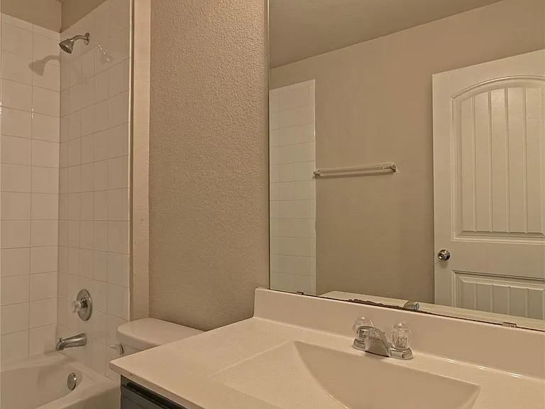 11312 Malta Dr — Photo 24