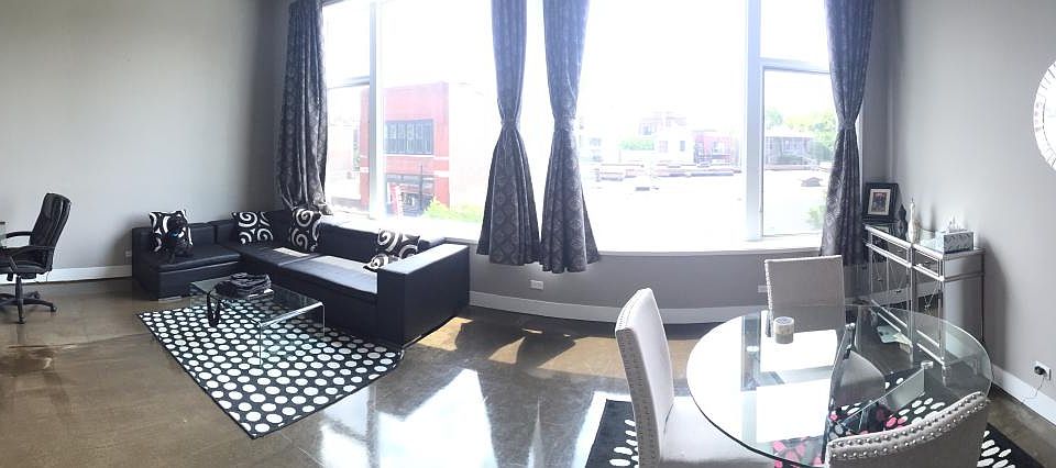 Open Concept Living Room w/ 20' wide Window