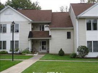 21 Millbrook Ct, Newington, CT 06111
