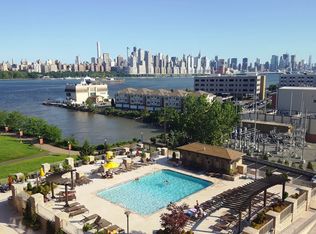 7850 River Rd, North Bergen, NJ 07047