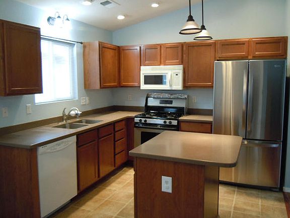 5th image of 10015 Cerro Largo Pl NW