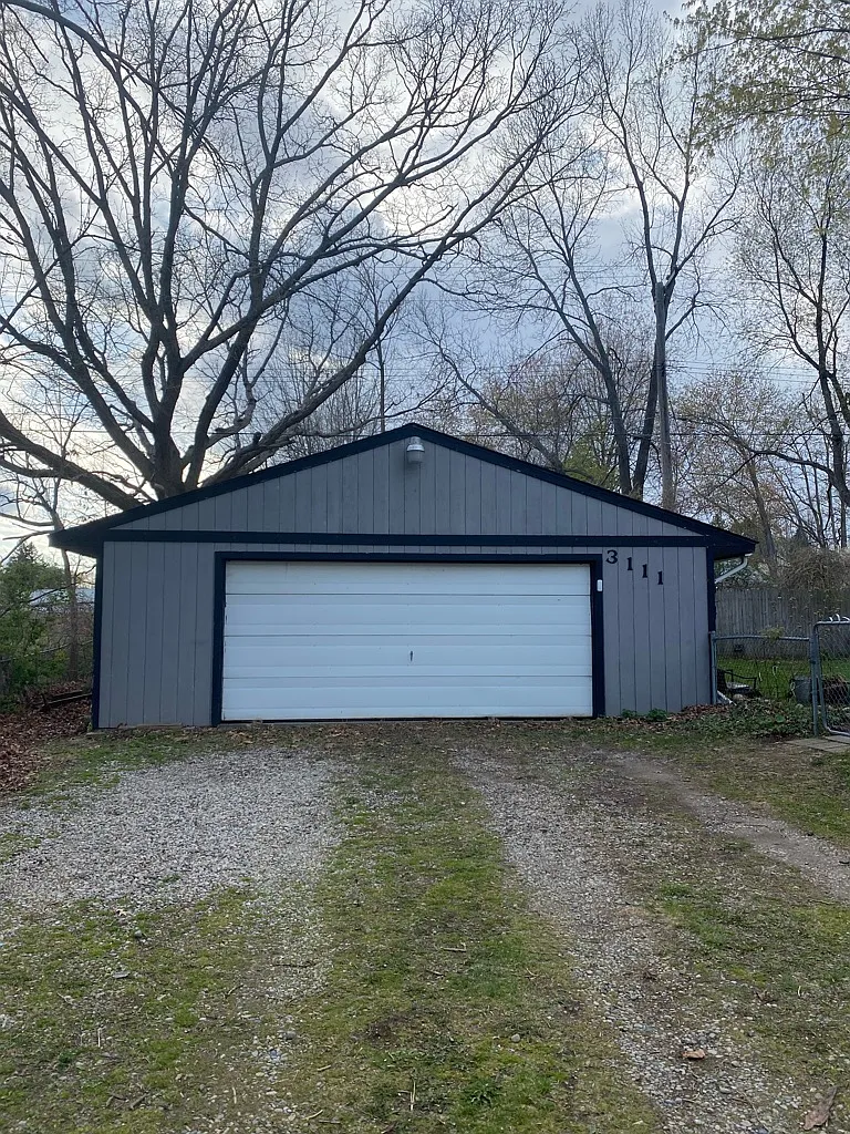 3 bed, 1458 sqft, $2,000 — Photo 3
