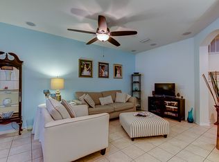 4453 Amberly Oaks Ct, Tampa, FL 33614