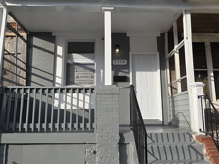 5208 Denmore Ave — Photo 1