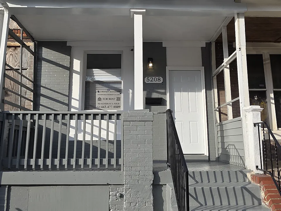 5208 Denmore Ave