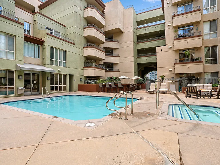 1501 Front St #330 — Photo 30