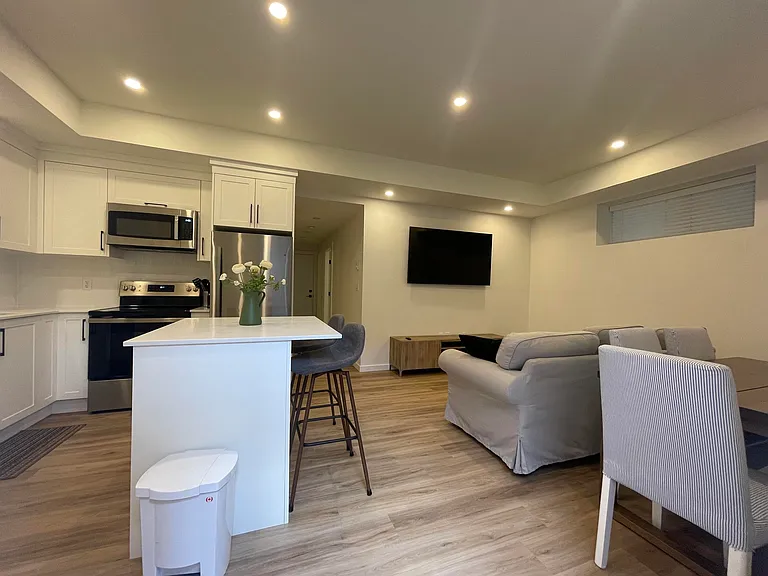 1965X 76a Ave — Photo 7