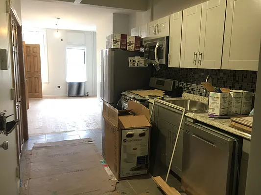 Rented by Francis Castoria LREB | media 5