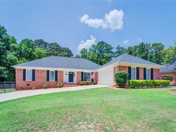 4005 Camary Dr SE, Conyers, GA 30094