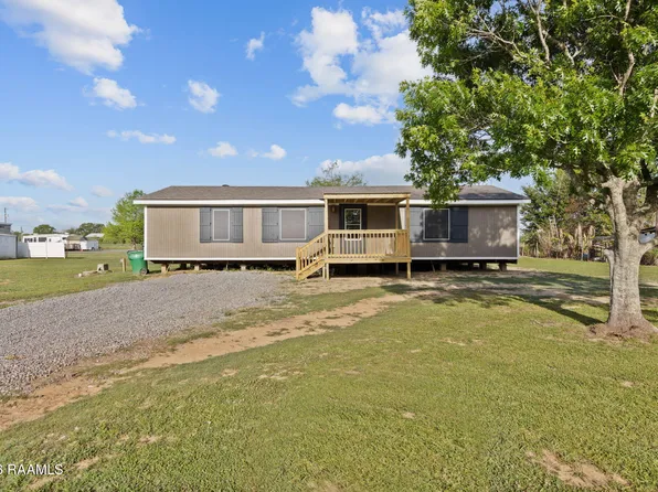 5018 Rutten Rill Rd, Jeanerette, LA 70544