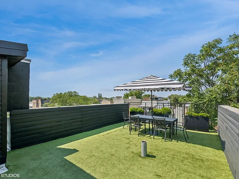 2440 W Cortez St #3 — Photo 18