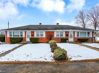 35 Lee St, Hanover, PA 17331