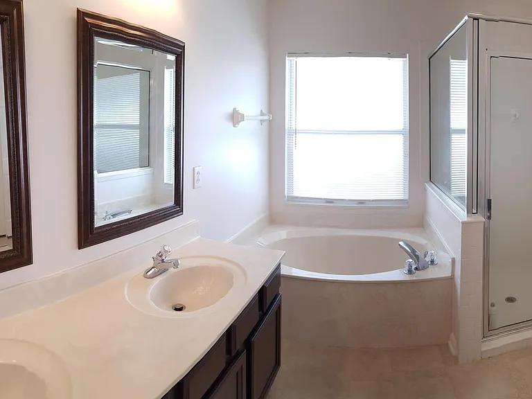 810 S Lilac Loop — Photo 12