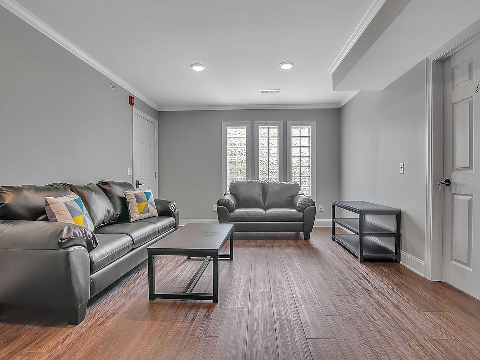 1st image of 2071 Sweet Home Rd #302