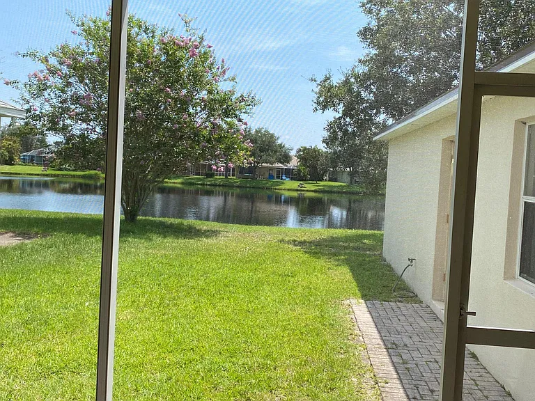 5270 Somerville Dr — Photo 26